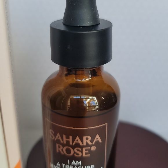 Sahara Rose  |  HYDRA C SERUM | BRIGHTENING & PLUMPING - Picture 3 of 8